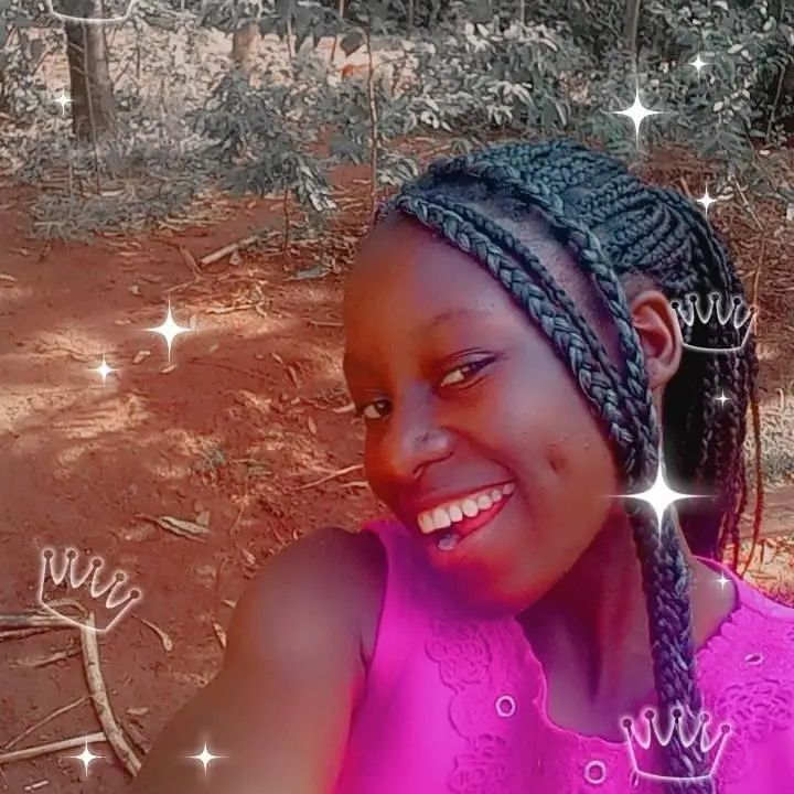 Black melanie from KE on Tango Live