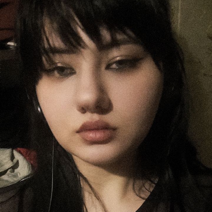 Dara from UA on Tango Live