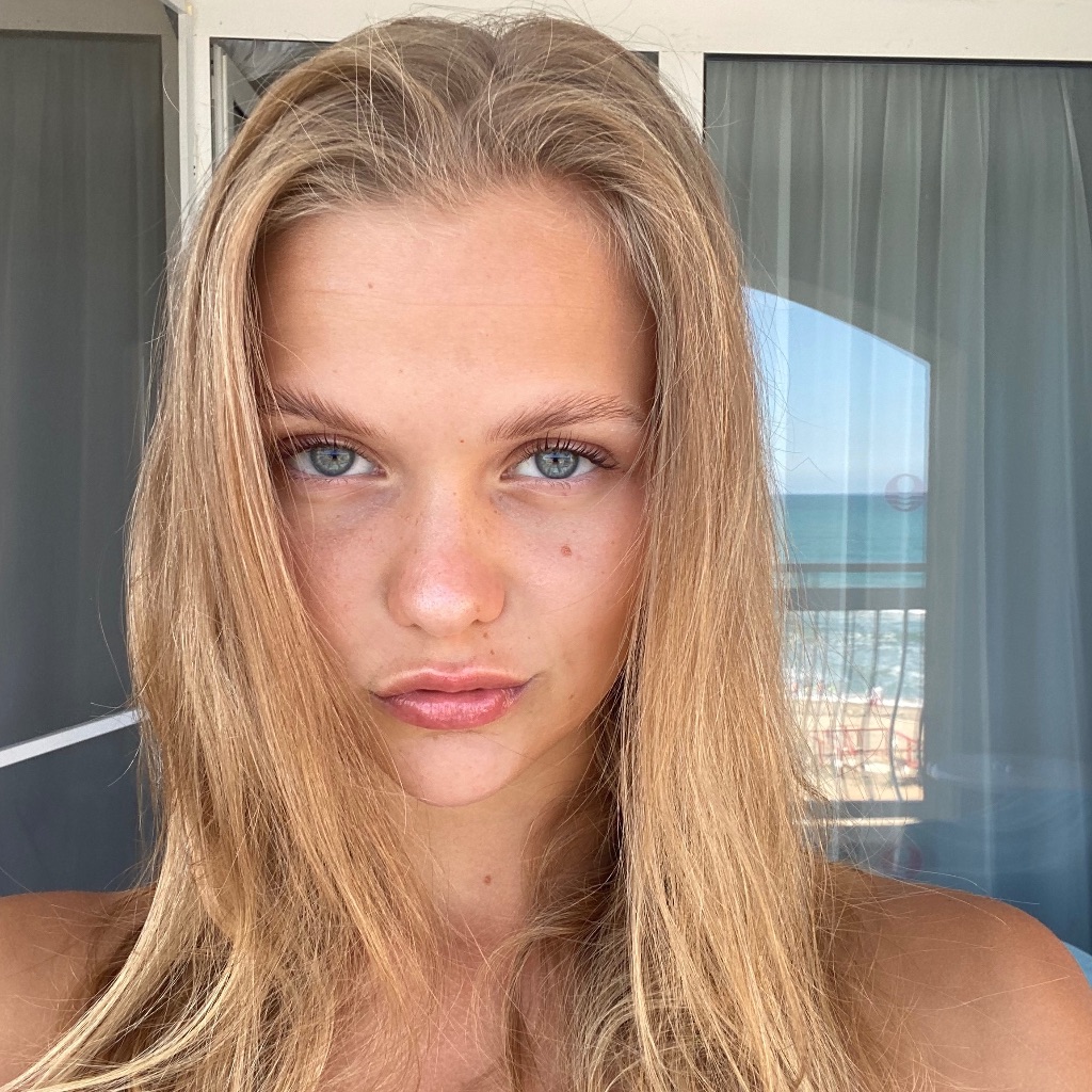 🐣Cute Diana🐣 from UA on Tango Live