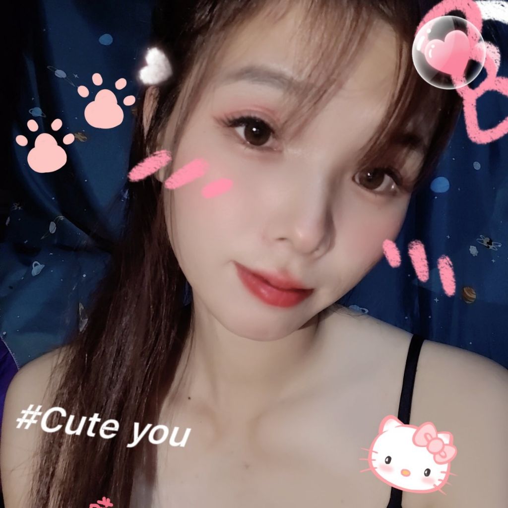Lanlan from VN on Tango Live