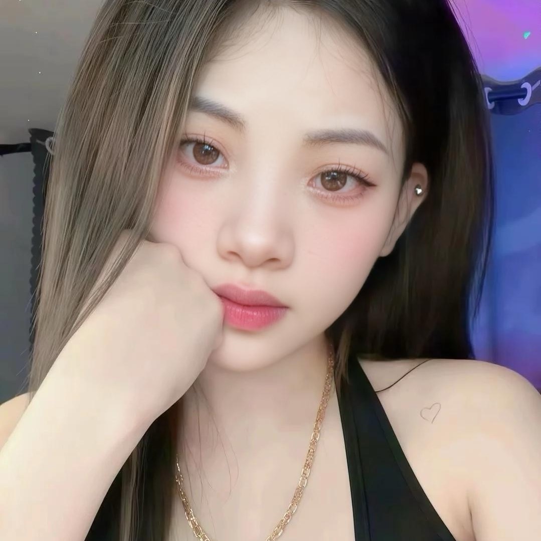 Quỳnh 🌹 from VN on Tango Live