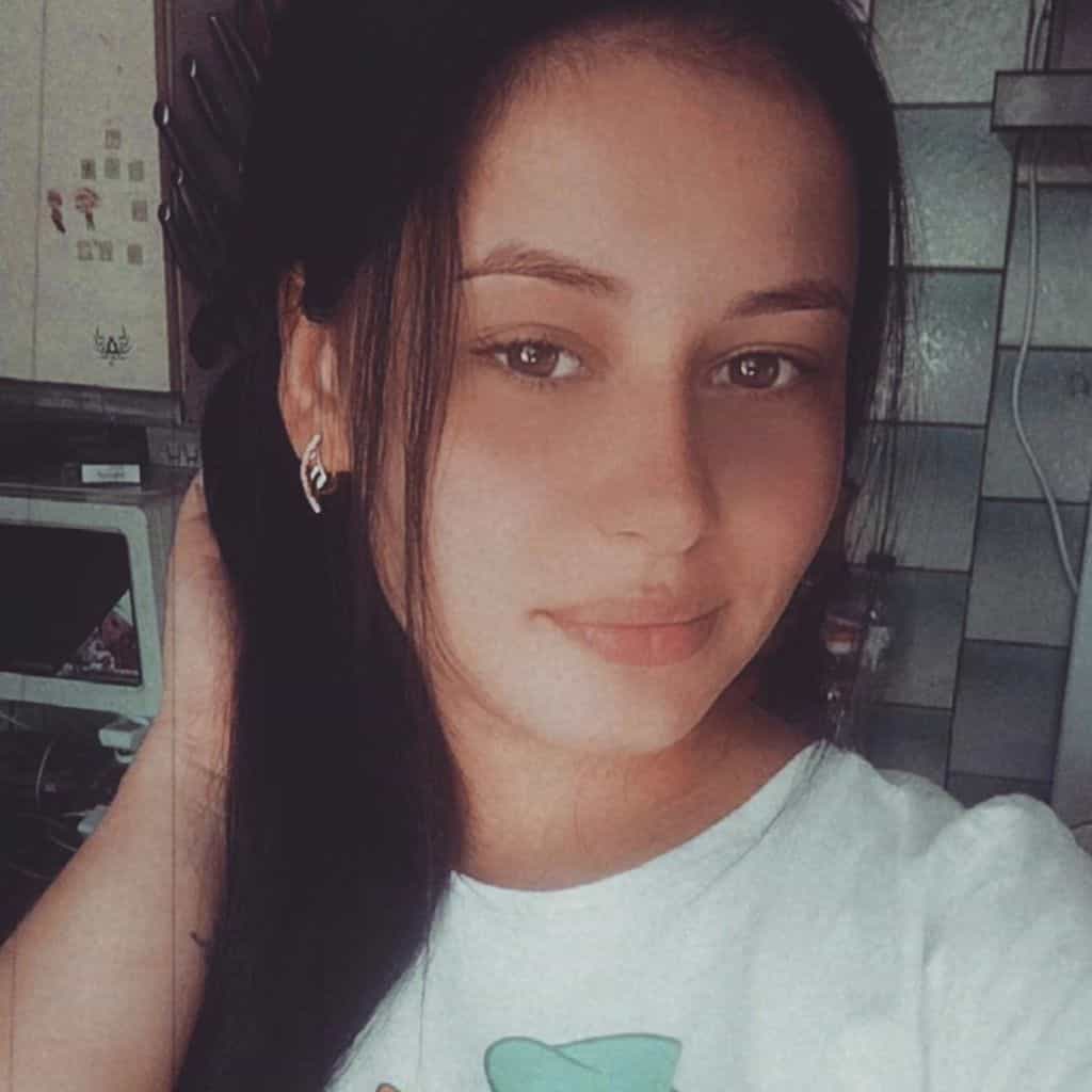 Anya💫