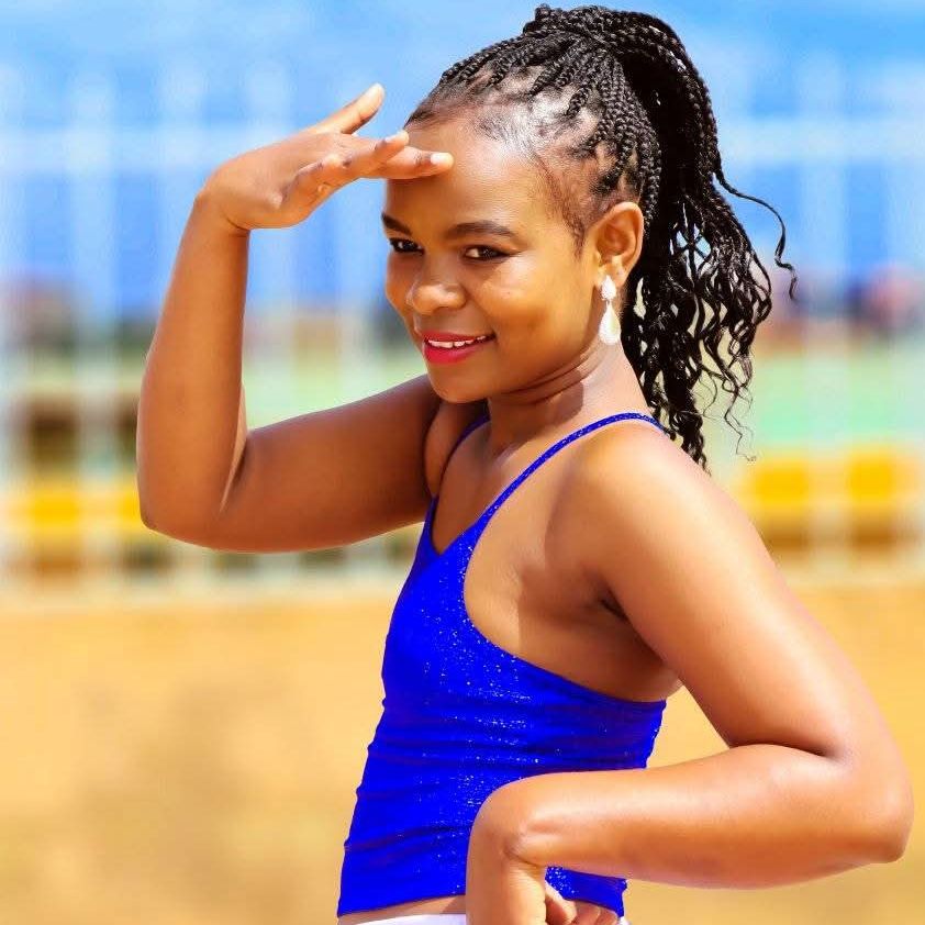 Layla_cutie from KE on Tango Live