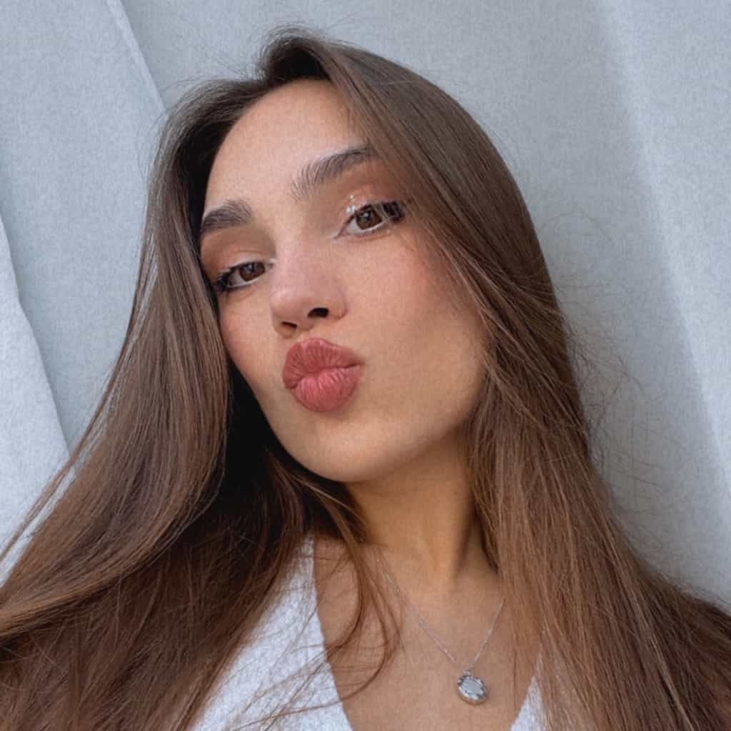 Mary 🍒
