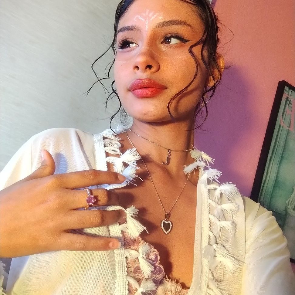 Tomie_dark from CO on Tango Live