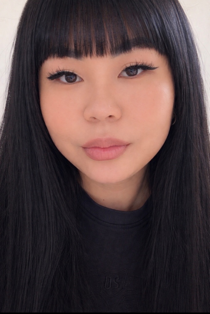 Kitana from UZ on Tango Live