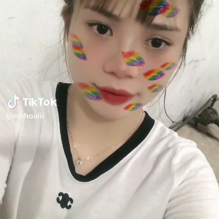 🥂🦞hana, heppy 💁🏠 from VN on Tango Live