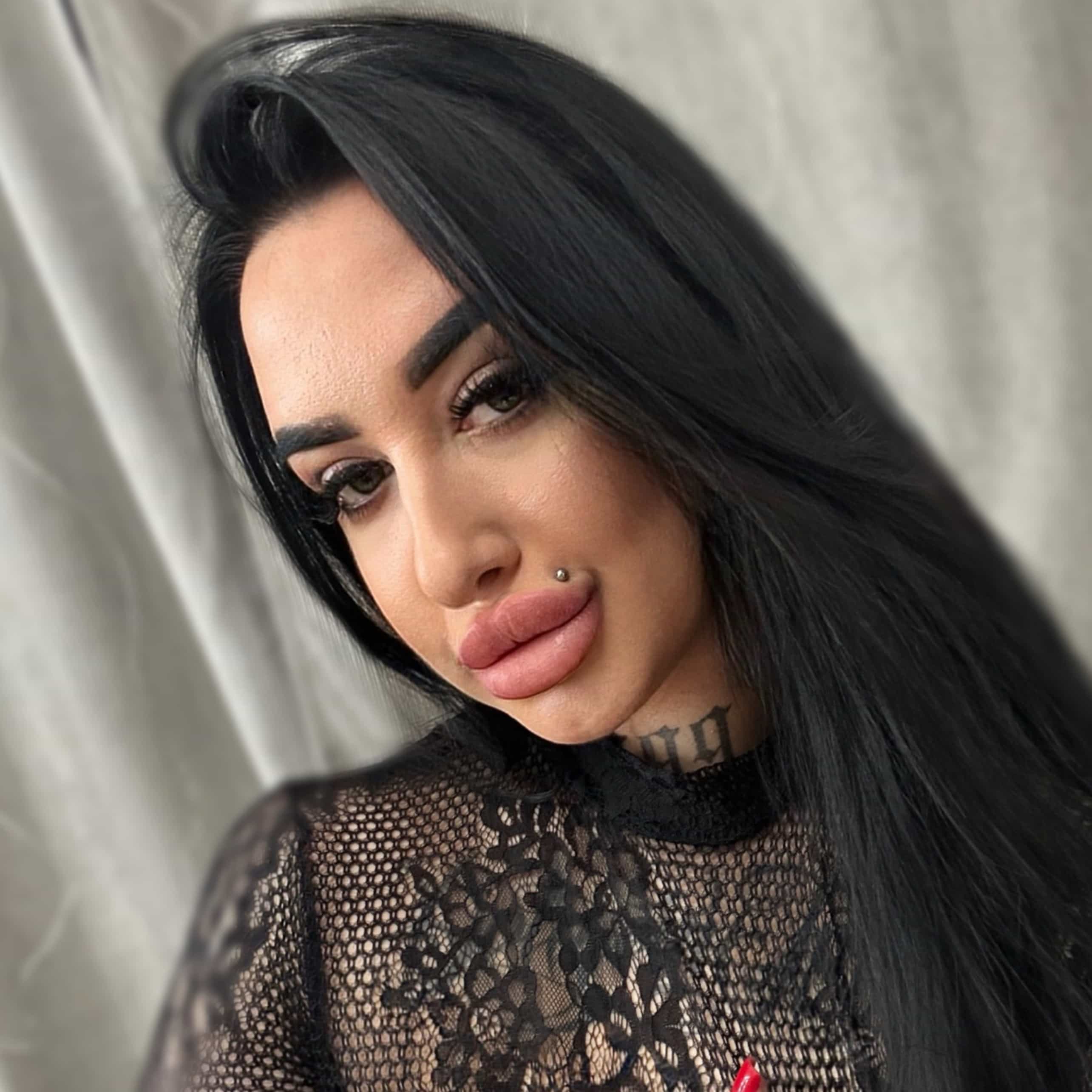 Ame_llia__A🐰🥰