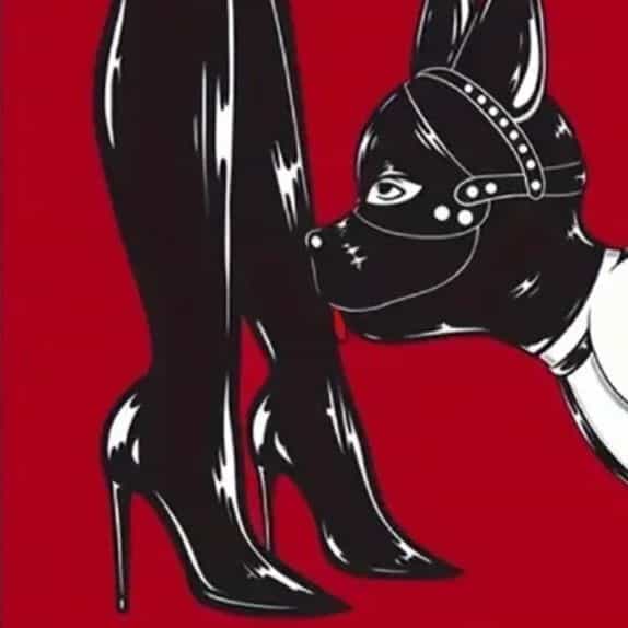 👑Your Mistress👸🧎👣🐕