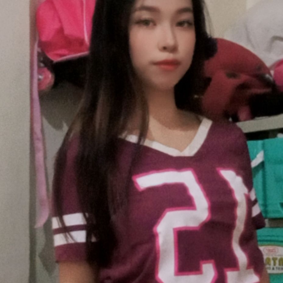 Kayla from PH on Tango Live