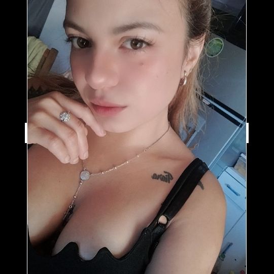 Bebucha25 from AR on Tango Live