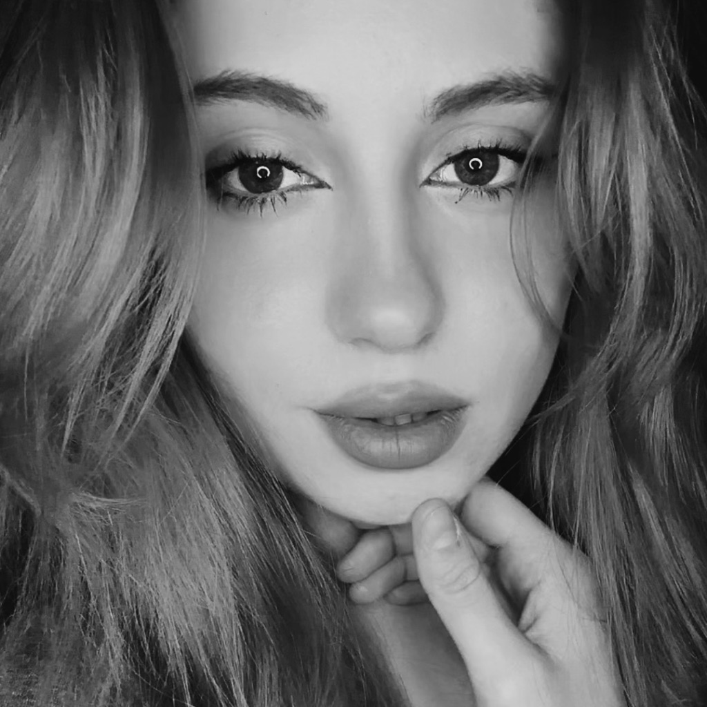✧ ʀᴇᴅ_ғᴏx 🦊 ✧ on Tango Live