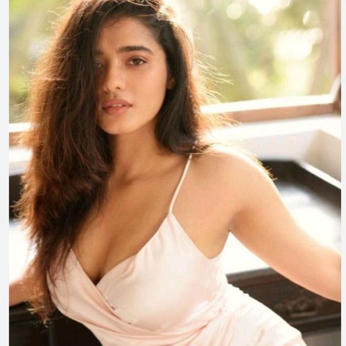 Sonali from IN on Tango Live