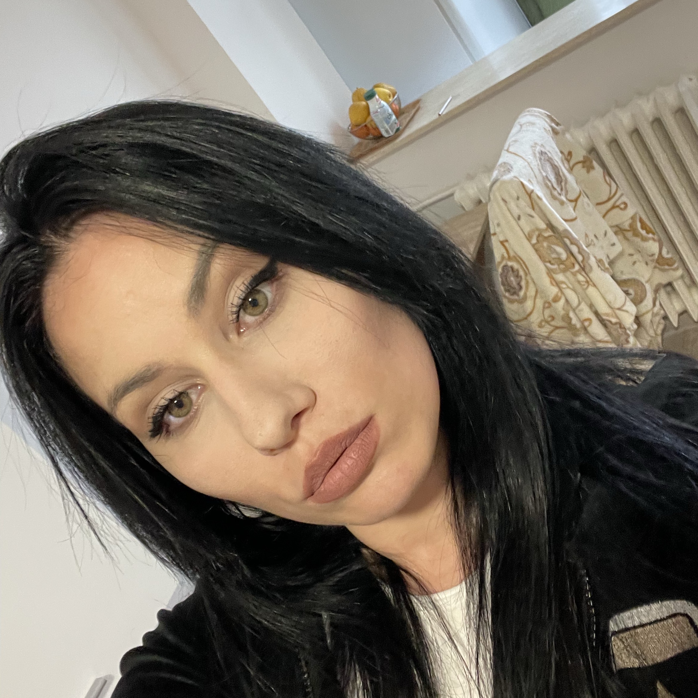 Ayshaa from RO on Tango Live