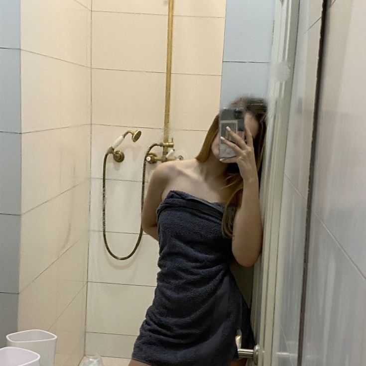 LOTUSS💮ᴷᴿᴬᴸİʸᴱᵀ👑 from TR on Tango Live