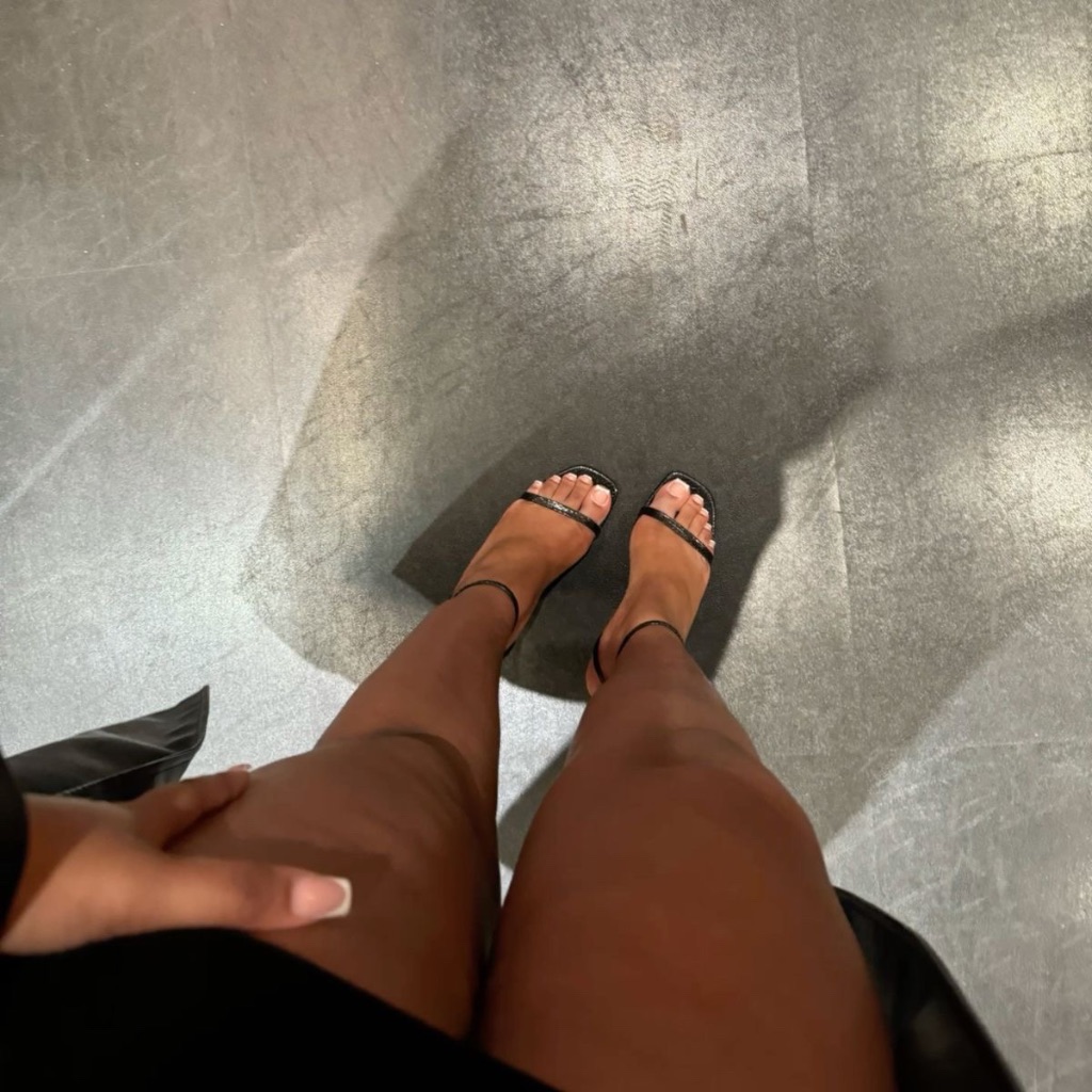 Ms_Blue on Tango Live