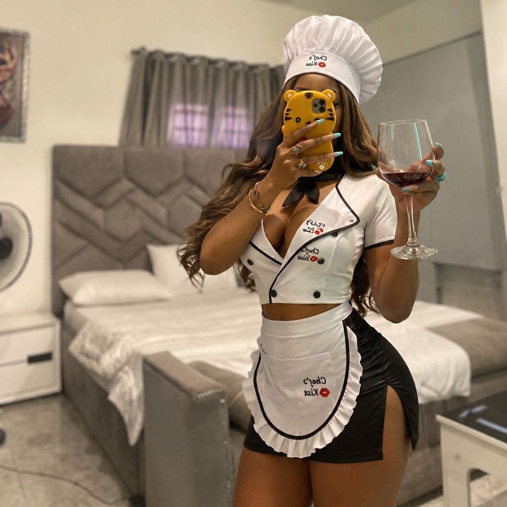 👑Freaky~Lil~doll👑 on Tango Live