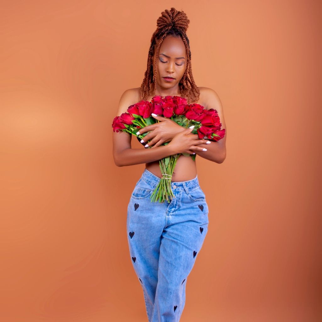 Night Nurse🥵❤️🔥🥵 from KE on Tango Live
