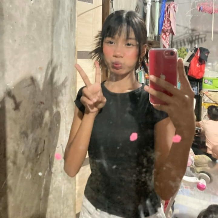 lizzy from PH on Tango Live