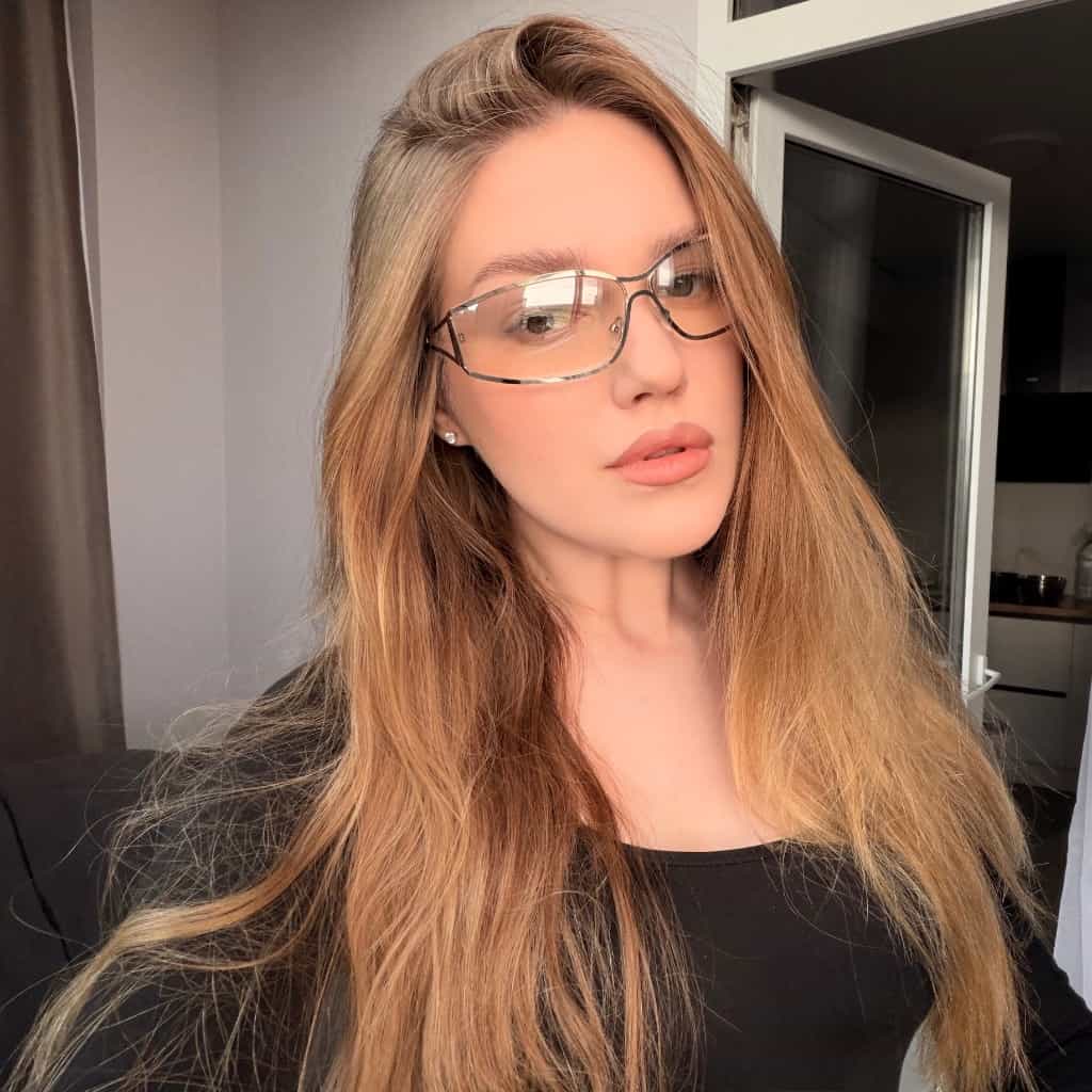 Anya