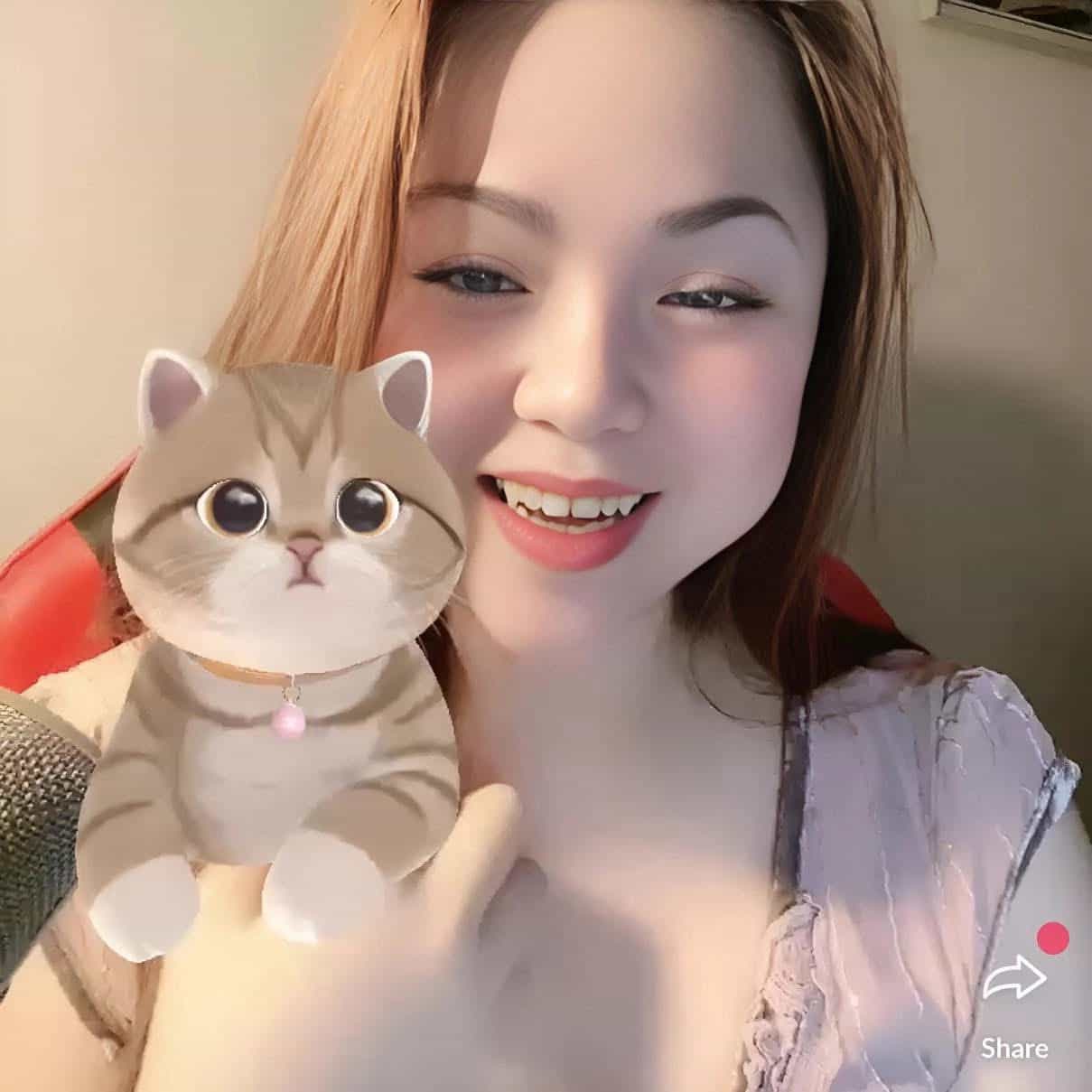 ⚡️Julie ☘️Nguyễn⚡️