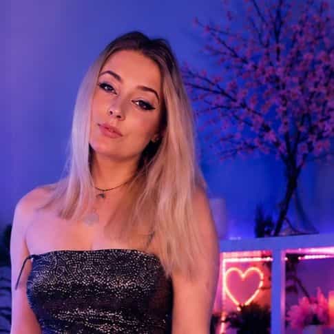 JuliA I