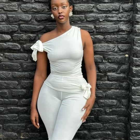 💥Amalia💥3M please 🙏
