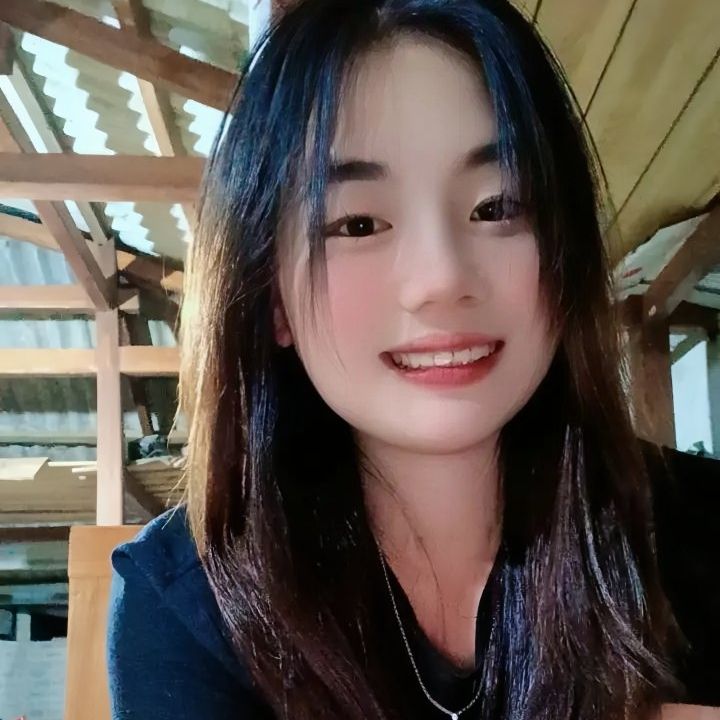 Mimi ,🍁☘️... from VN on Tango Live