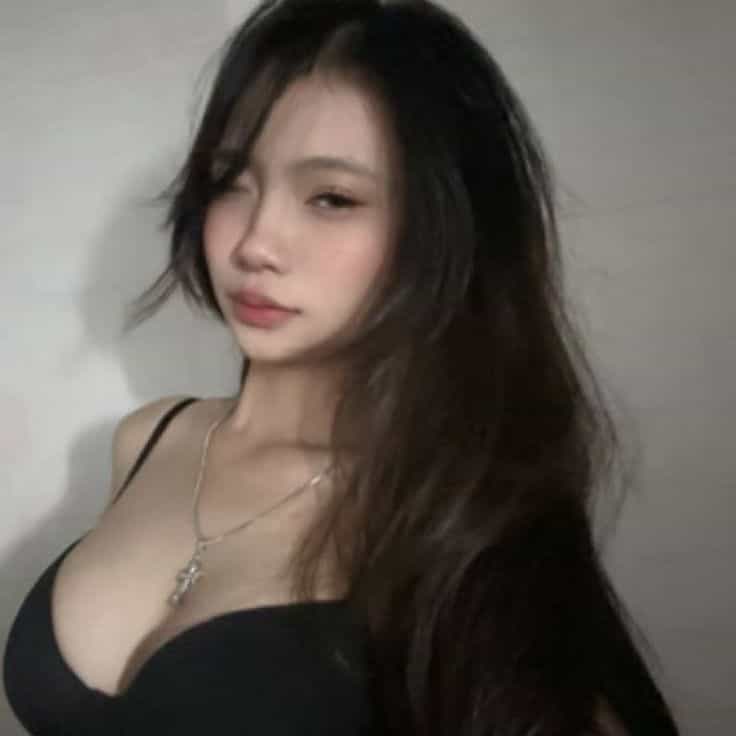 Elle🔥