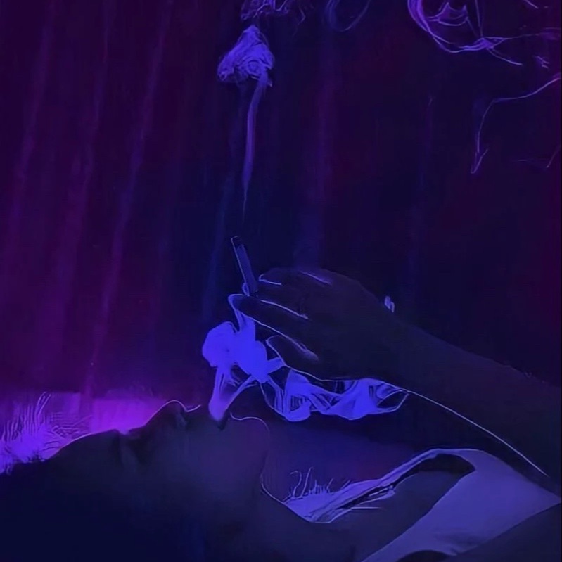 SWEET SUMMER💜♋️💨 from US on Tango Live