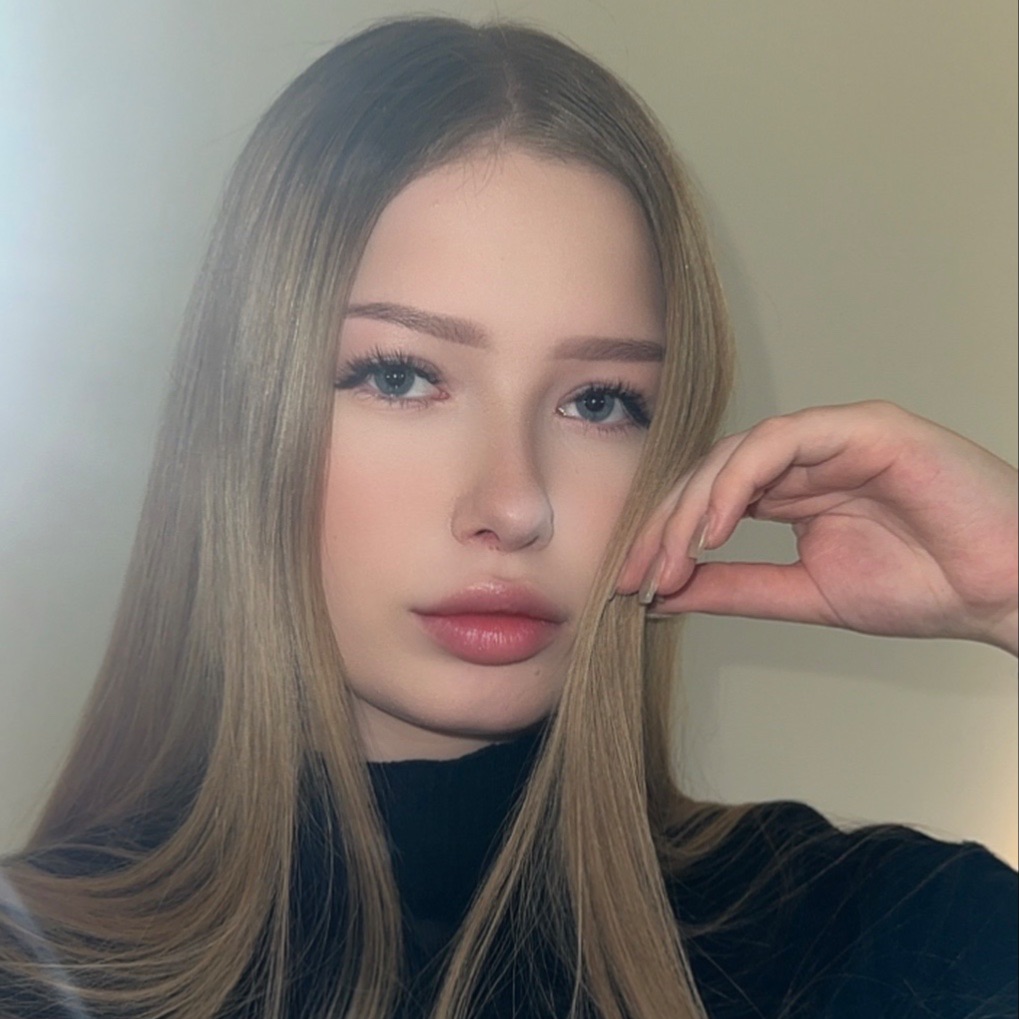 Dominika from UA on Tango Live