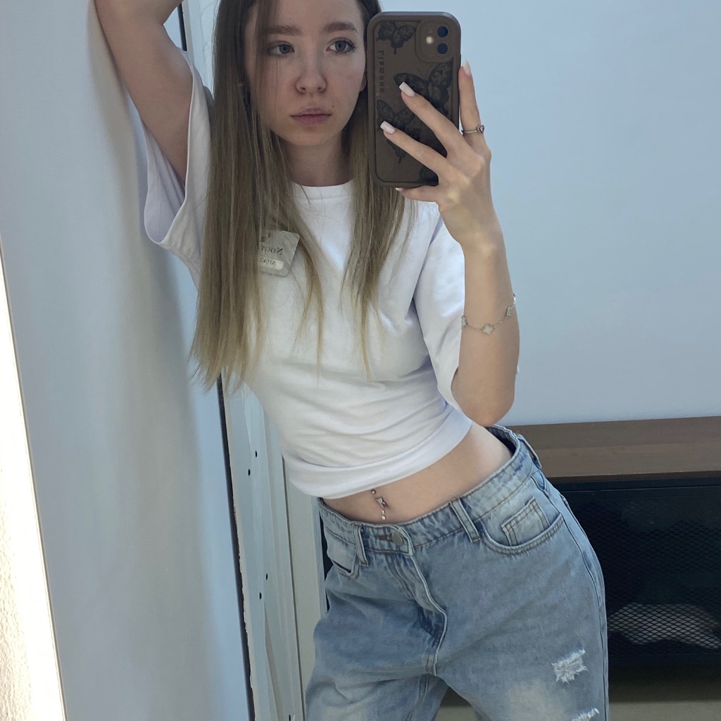 ANGELIKA on Tango Live