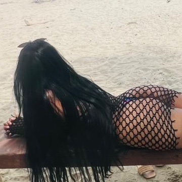 Thaly🍑👿 from CO on Tango Live