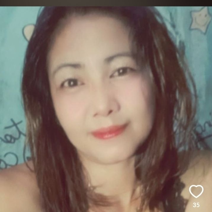 Kind Giraffe from PH on Tango Live