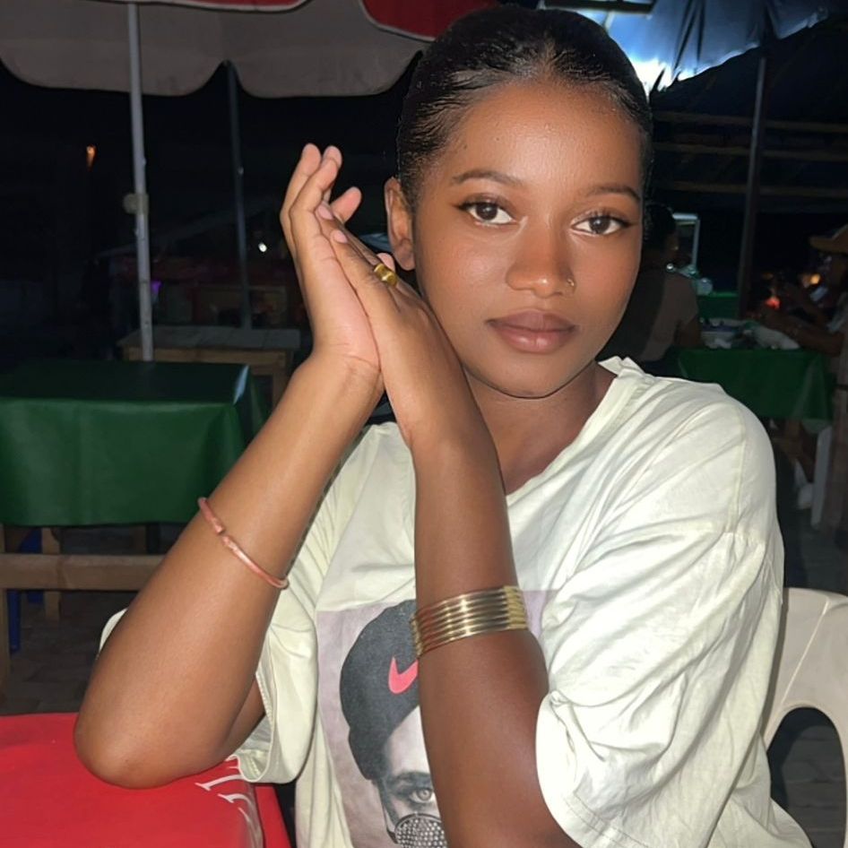 Mi Ali🧿🍑💋 from BR on Tango Live