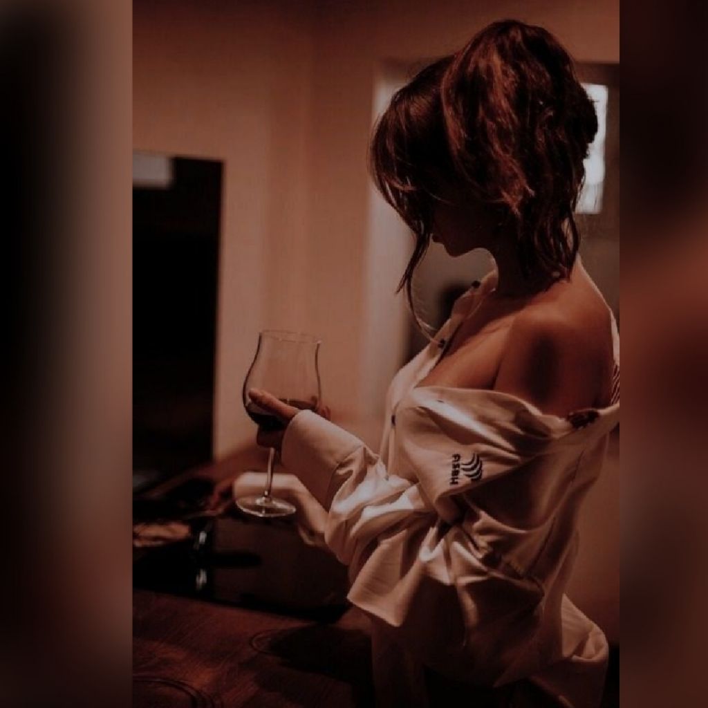 Nam-ı diğer 1.1 AYŞEN from TR on Tango Live