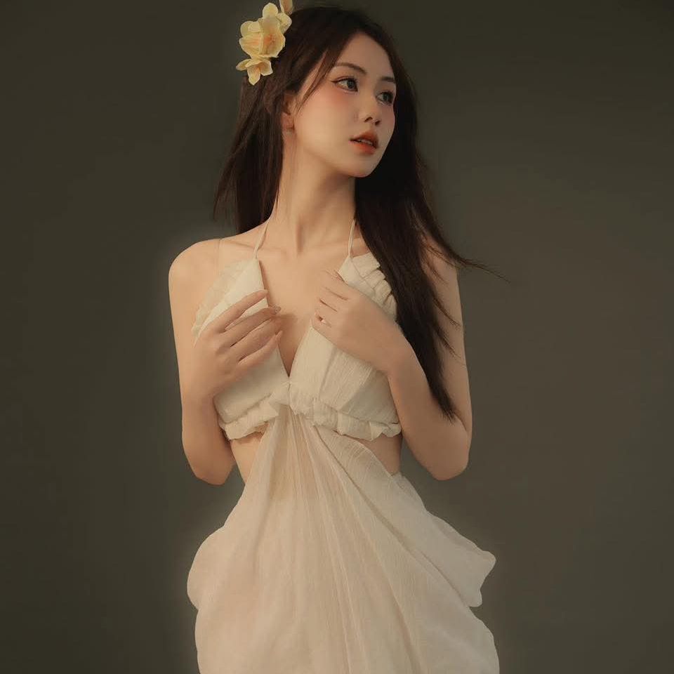 Nis na from VN on Tango Live