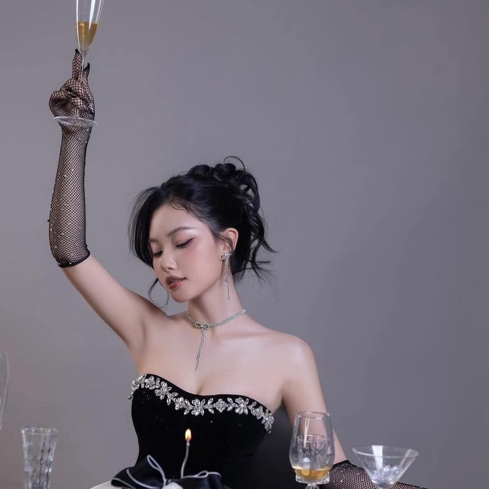 Melini from VN on Tango Live