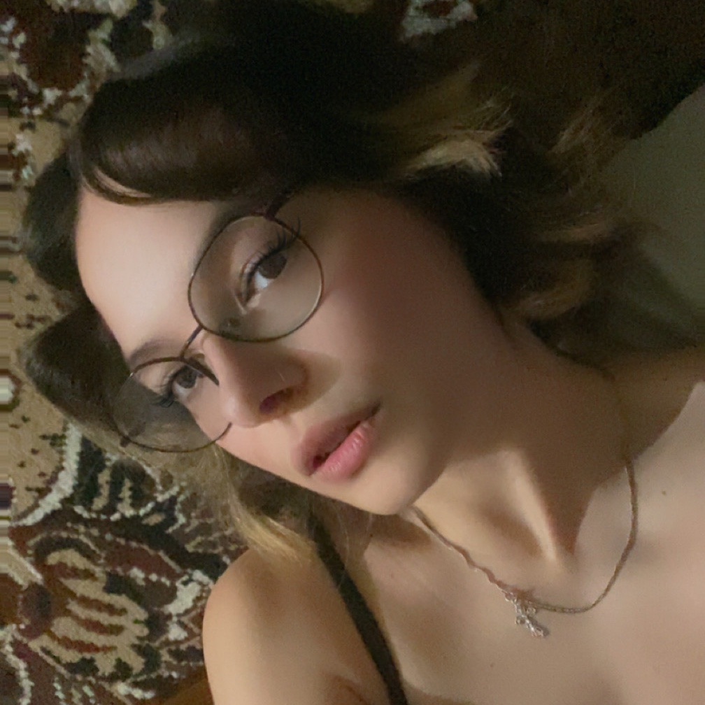 Nika from UA on Tango Live