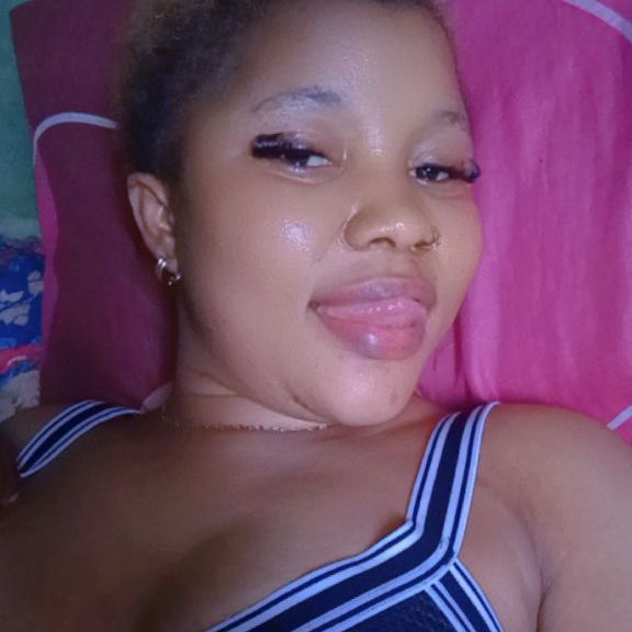 Soft tease💋🤪😋 from NG on Tango Live