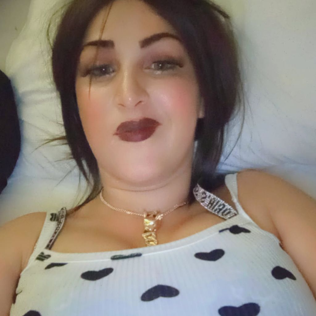 عمري قلاشني قشاك from DZ on Tango Live