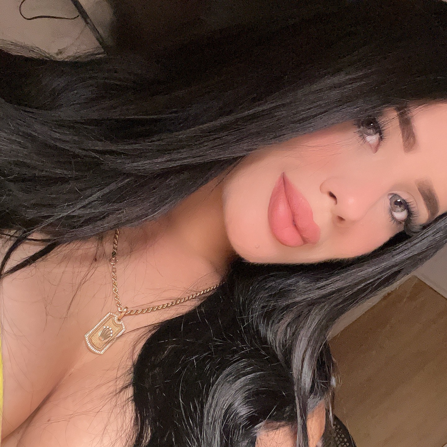 RUBY 🤍777✨ from CO on Tango Live