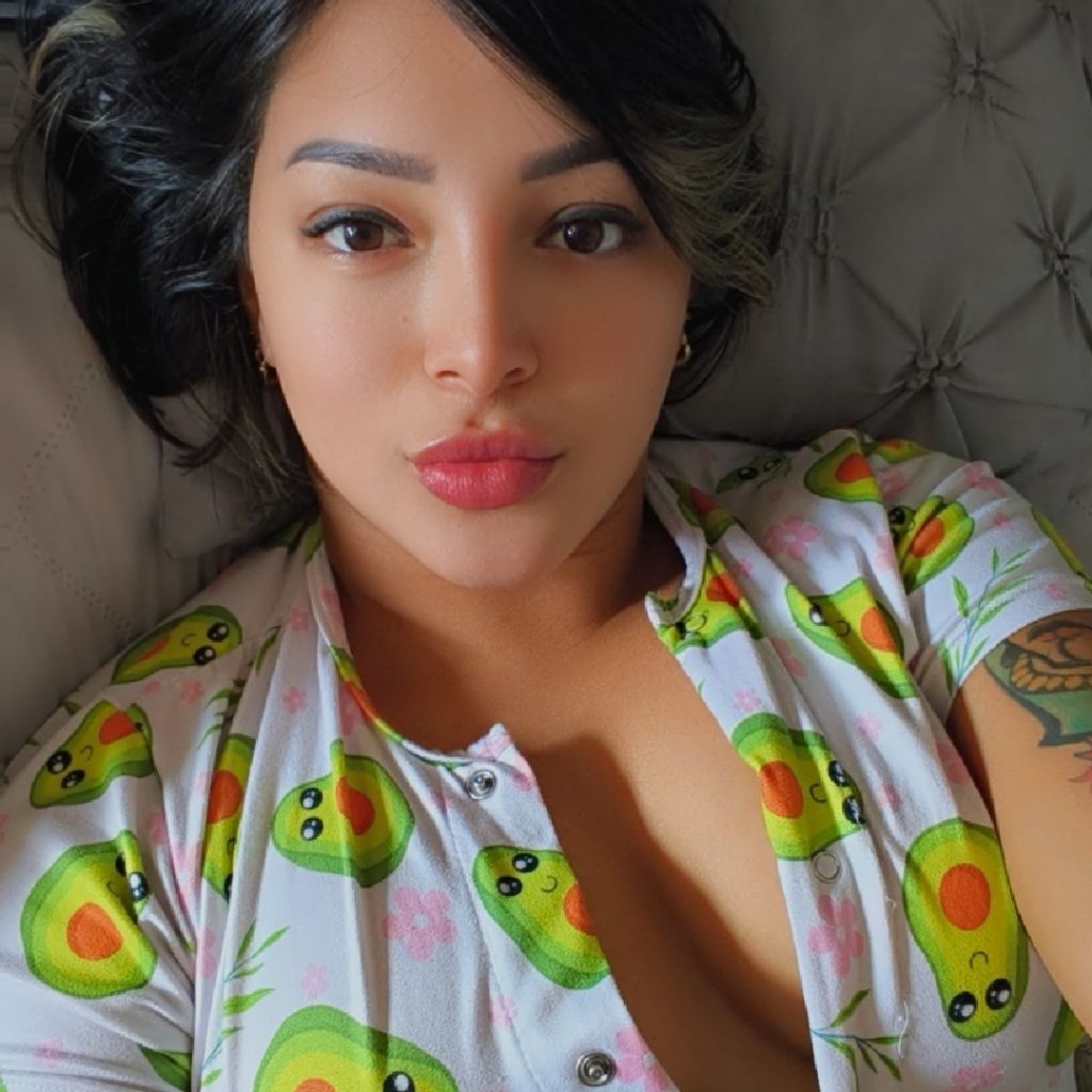 Camila velvet