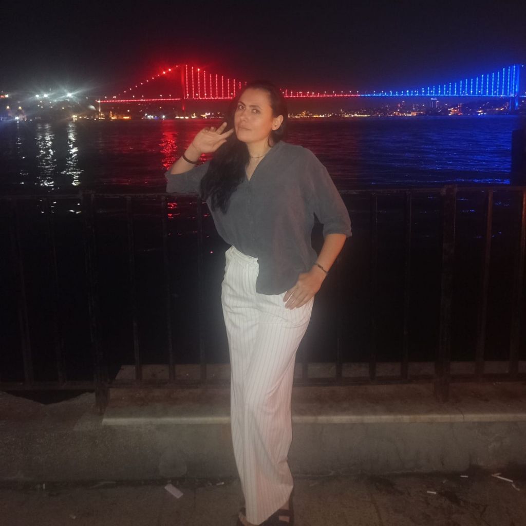 Müjgan18 on Tango Live