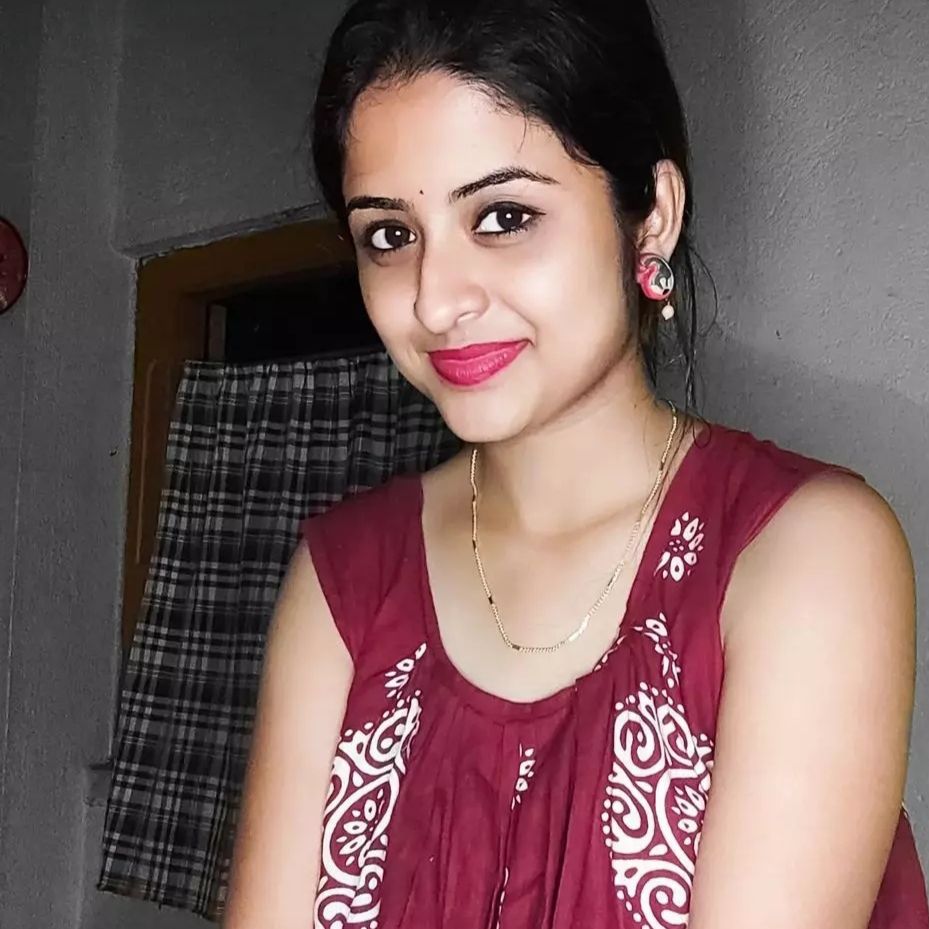 Mala sharma from IN on Tango Live