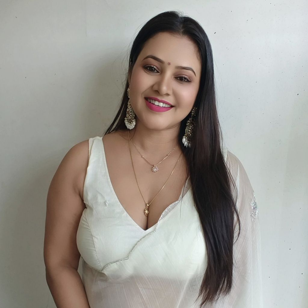 Priya Gamree from IN on Tango Live