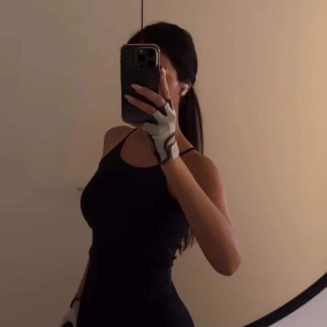 Roro💫 on Tango Live