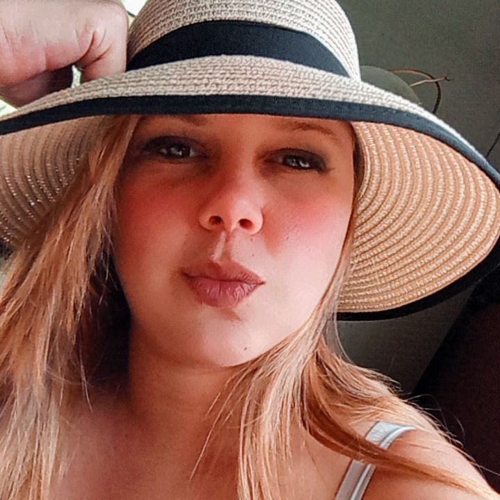 Masha 😇😈 from VE on Tango Live