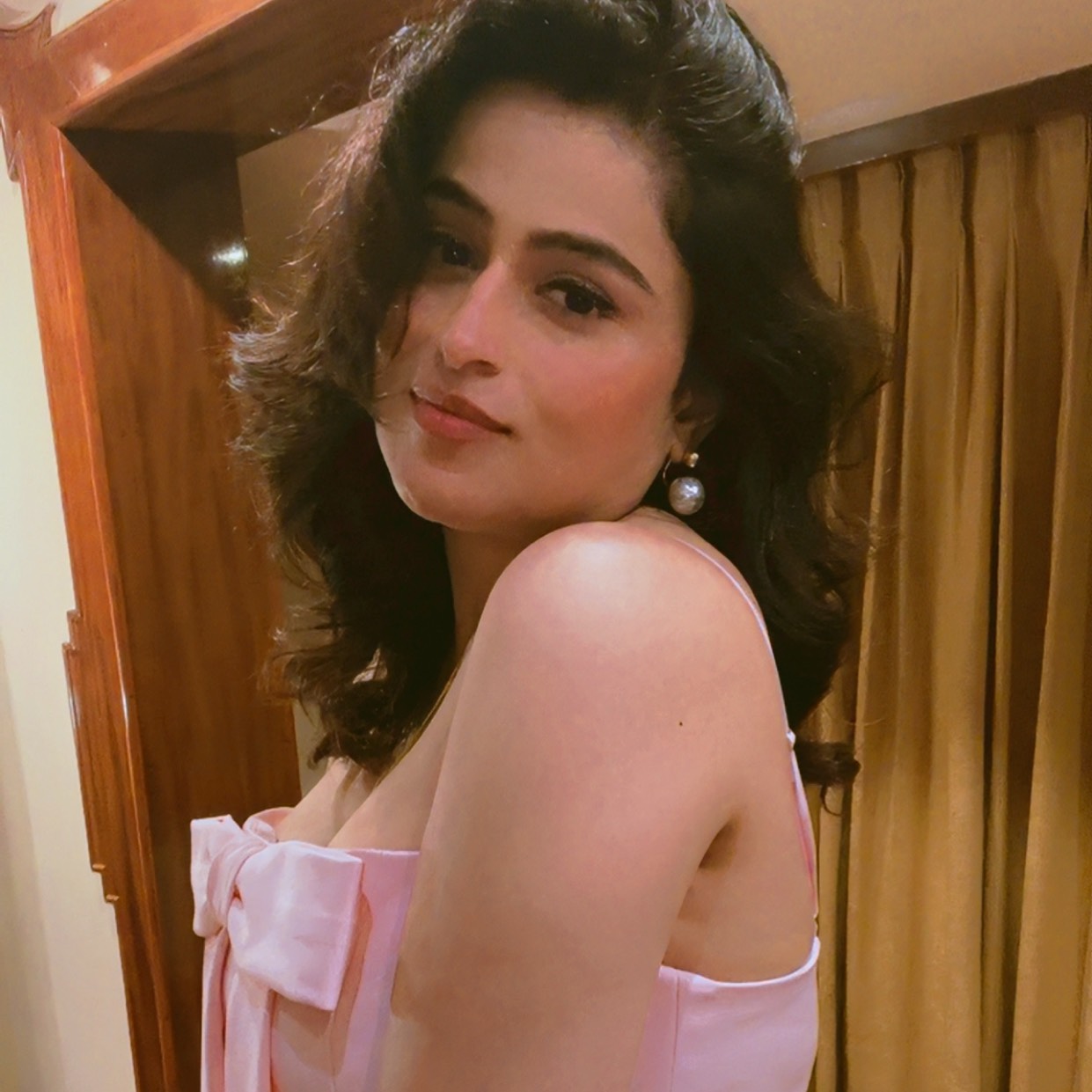 🧿kanishaa🧿 from IN on Tango Live