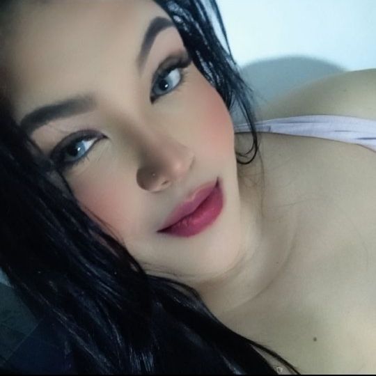 Dani 26🩷😻 from VE on Tango Live